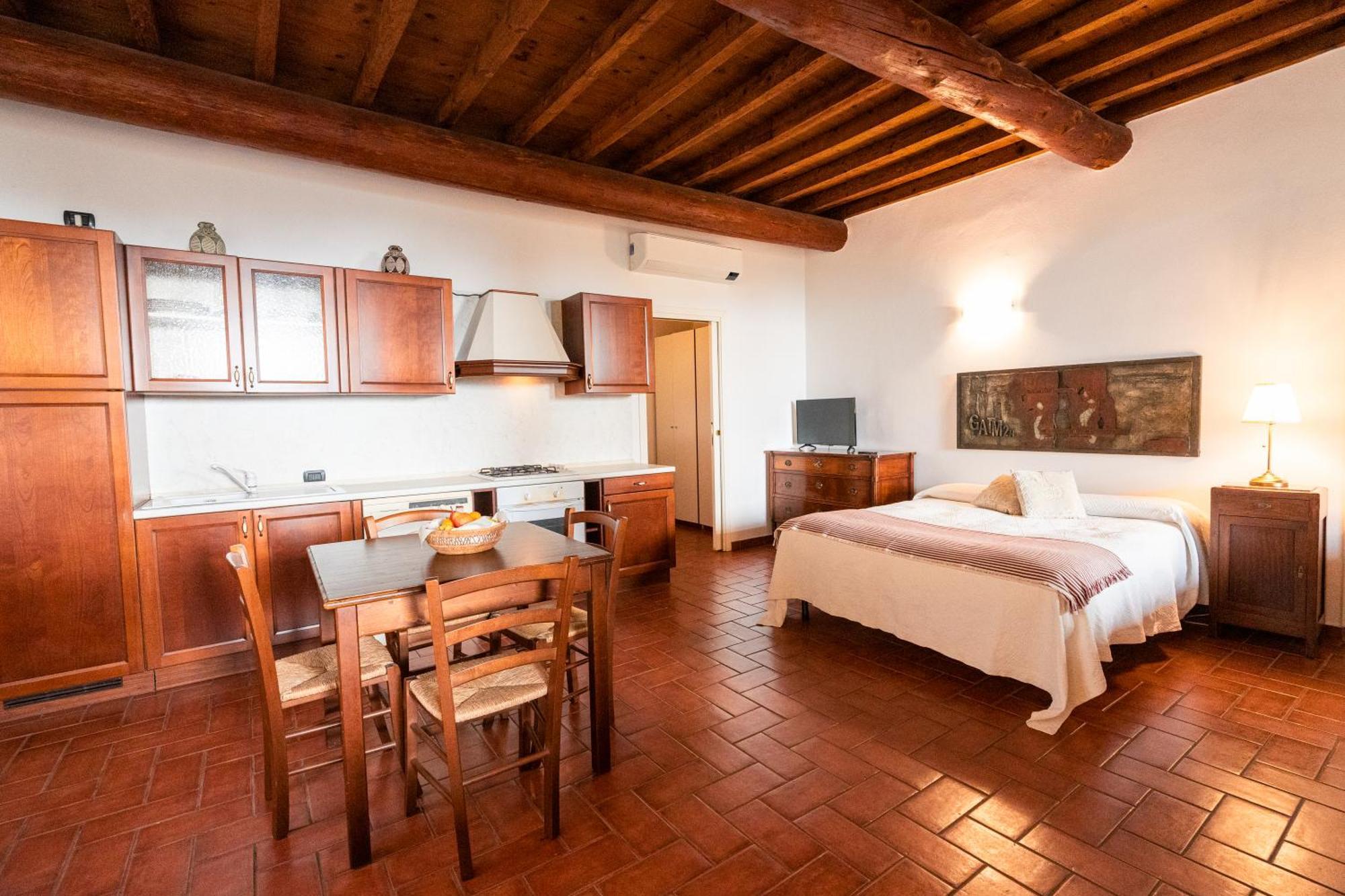 Agriturismo Bassanella Treviglio Bagian luar foto