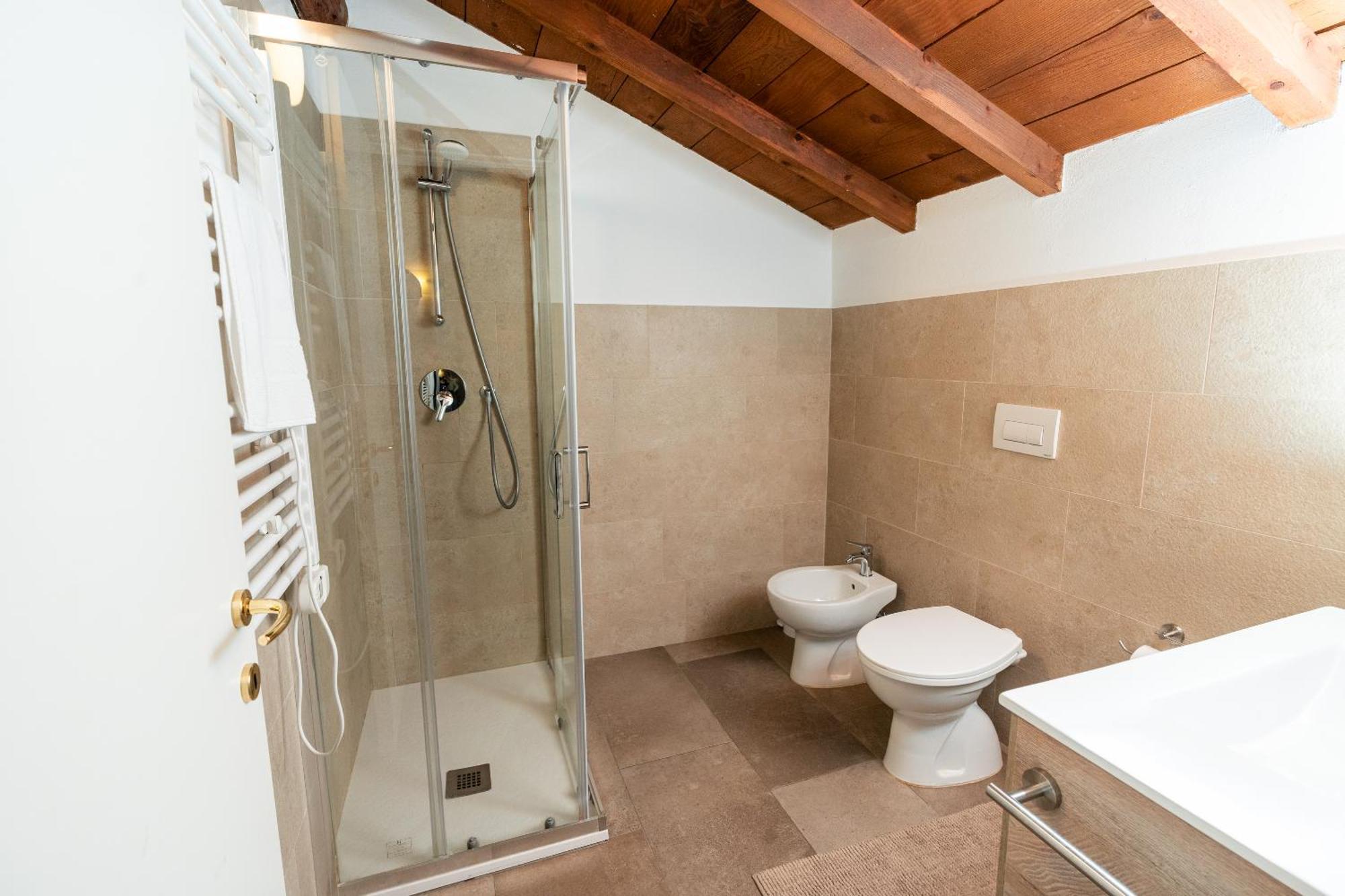 Agriturismo Bassanella Treviglio Bagian luar foto