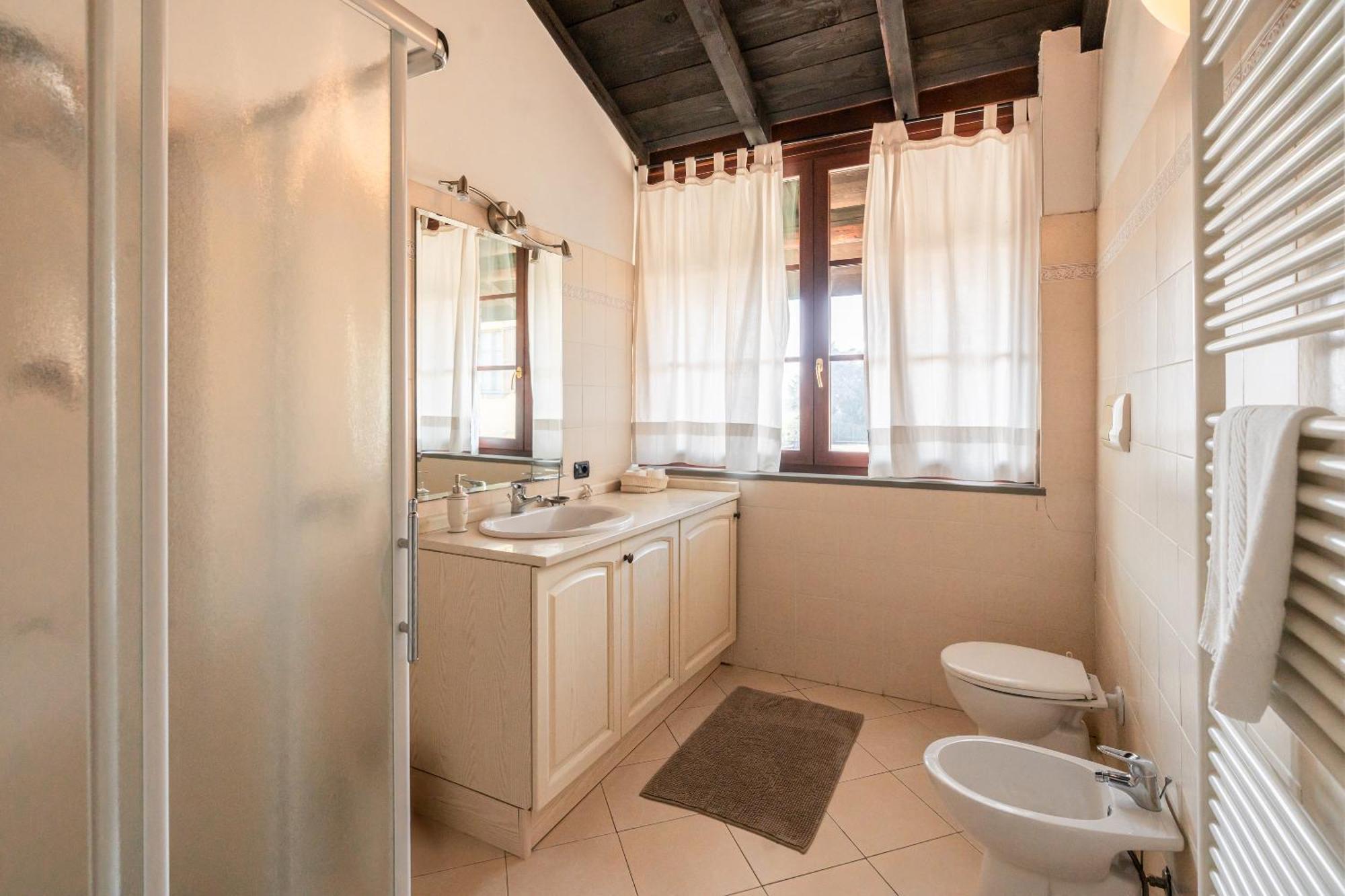 Agriturismo Bassanella Treviglio Bagian luar foto
